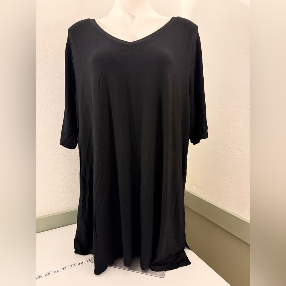 H by Halston Black Short Sleeve V-Neck Top